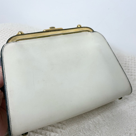 MCM Vintage Etienne Aigner Framed Purse White Leather Handbag Hand Made - Picture 9 of 11